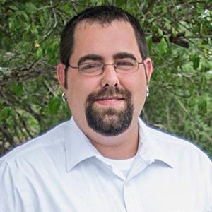 Meet your Posher, Derrick